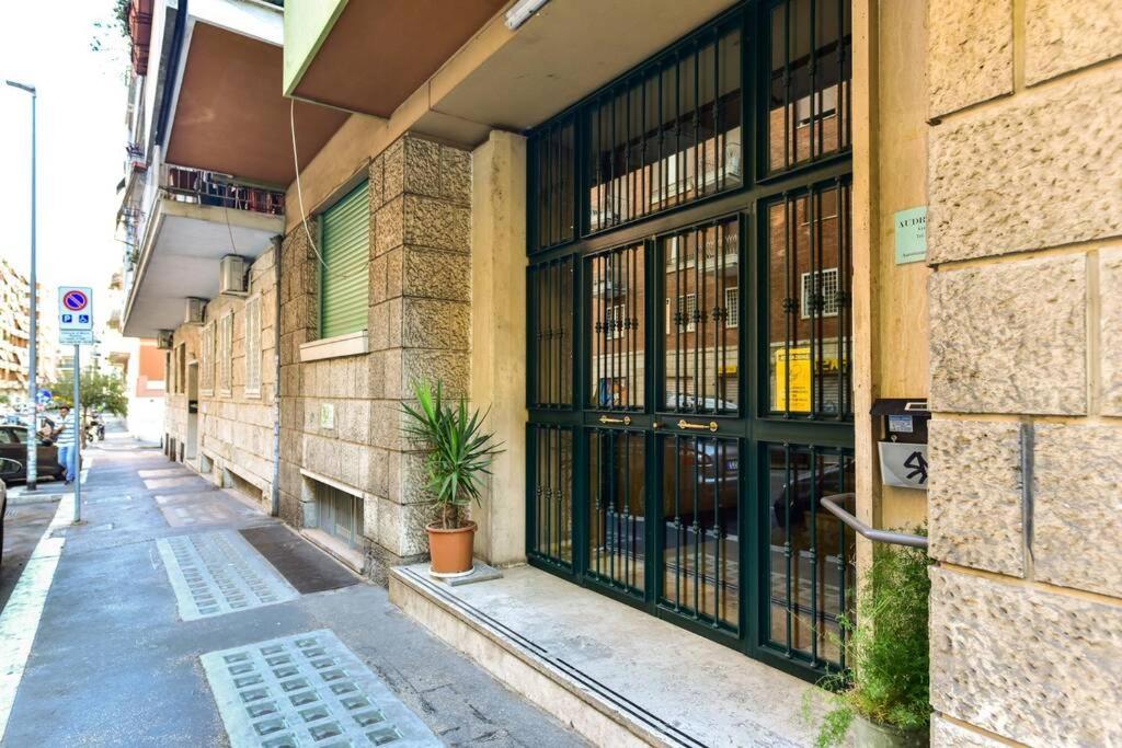 Vatican - St Peter Loft A San Pietro Con Netflix * Roma